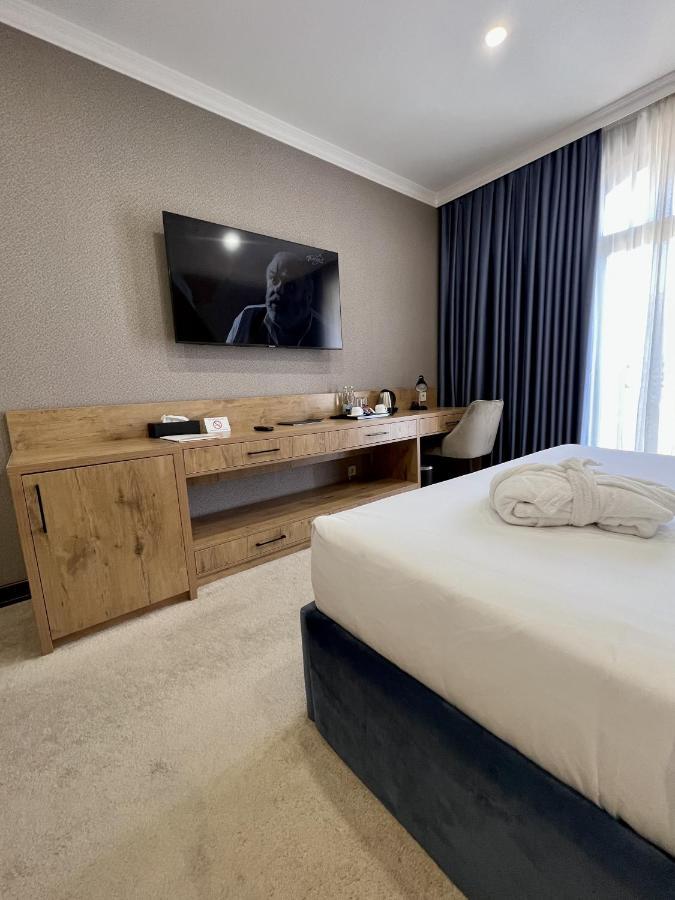Oscar Boutique Hotel Ташкент Екстериор снимка