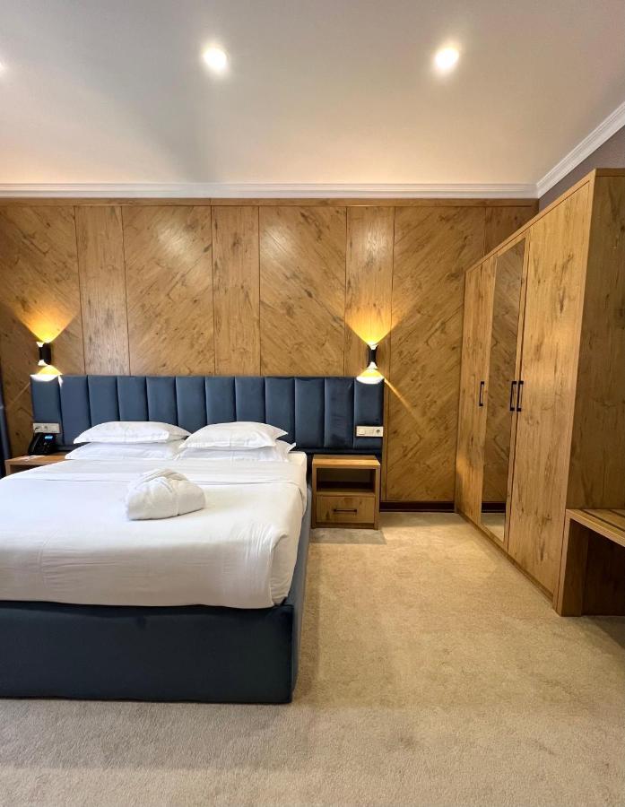 Oscar Boutique Hotel Ташкент Екстериор снимка
